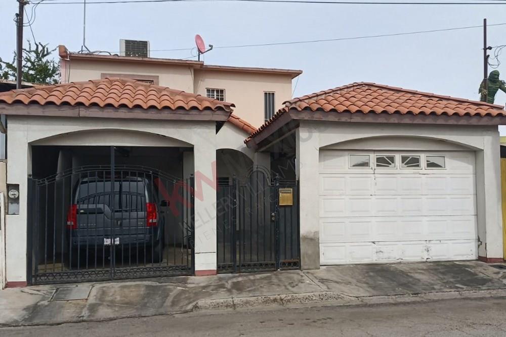 VENTA DE CASA EN COLONIA CONJUNTO URBANO ESPERANZA