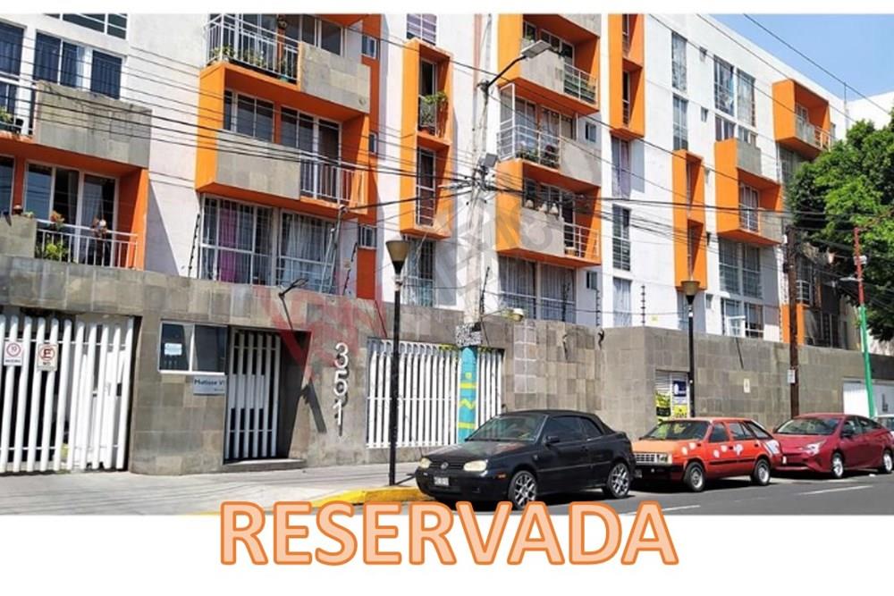 Departamento en venta con 3 recámaras, cerca del Colegio Andersen, la UAM Iztapalapa y Metro cerro de la Estrella