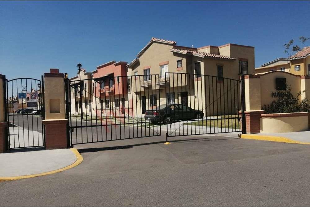 Casa renta en privada con vigilancia en   Real Solare