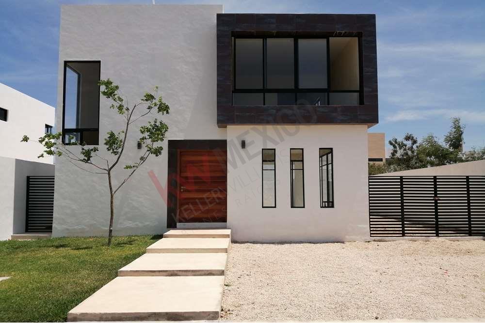 Venta de casa amplia en Mérida  en San Diego Cutz, Conkal