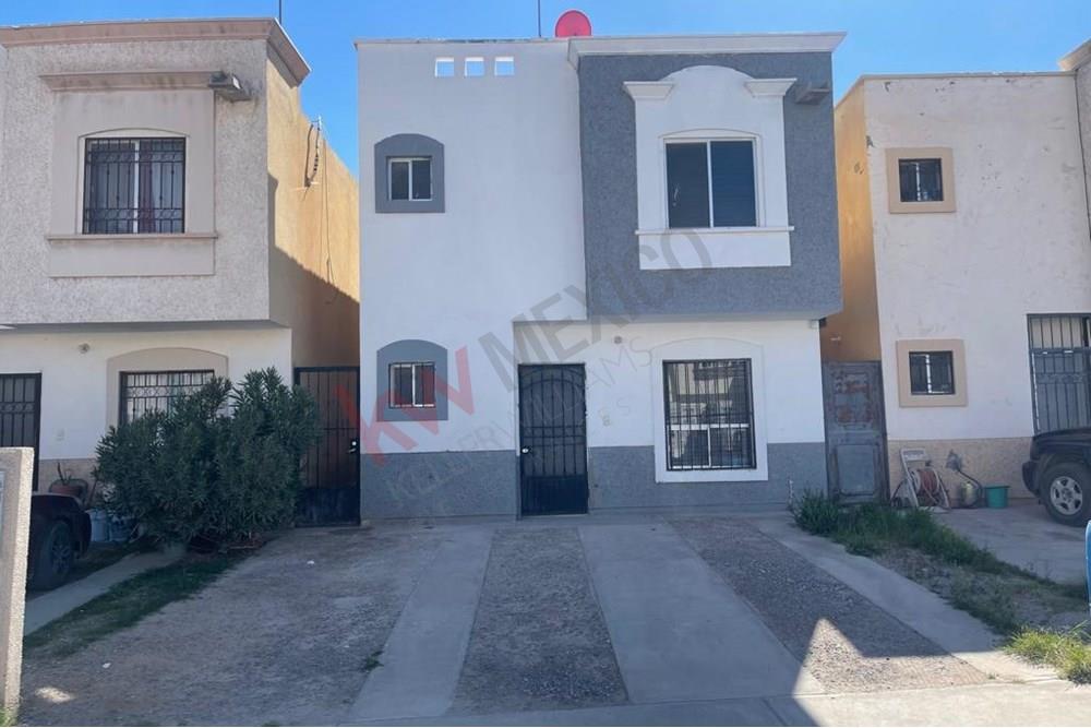CASA EN RENTA!! PROL EJERCITO NACIONAL CERCA DEL PUENTE ZARAGOZA