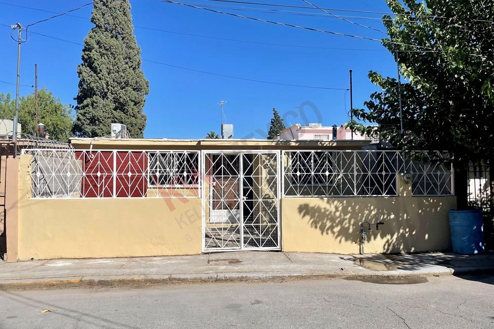 CASA EN VENTA EXCELENTE UBICACIÓN