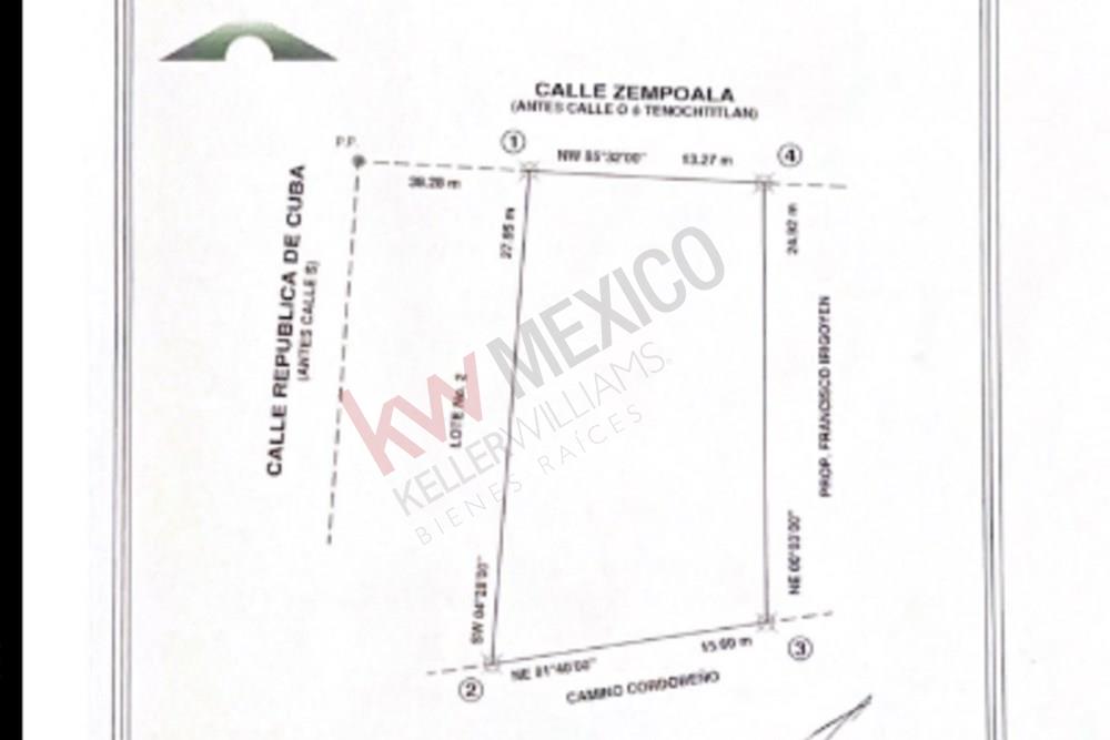 Terreno en renta  en calle Zempoala  cercano a oficinas de Gobierno  377.52 m2