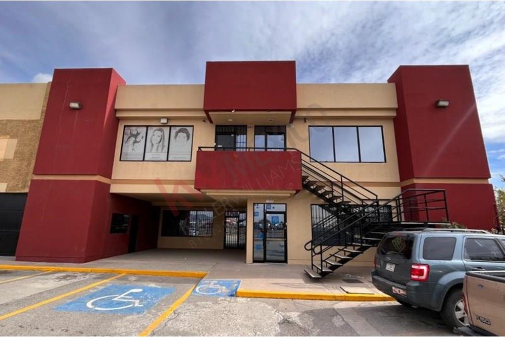 Oficina 70m2 en renta, Parque Industrial Bermúdez