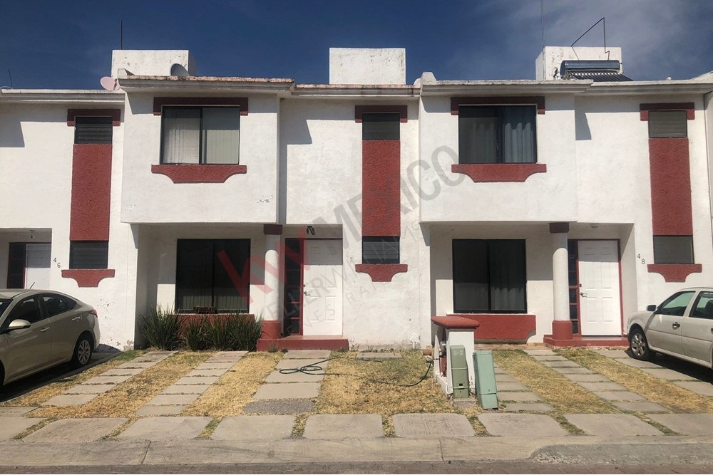 Tu Hogar Ideal en Loma de Juriquilla muy cerca de la UVM, UNAM, ANTEA, HEB y Campo de Golf