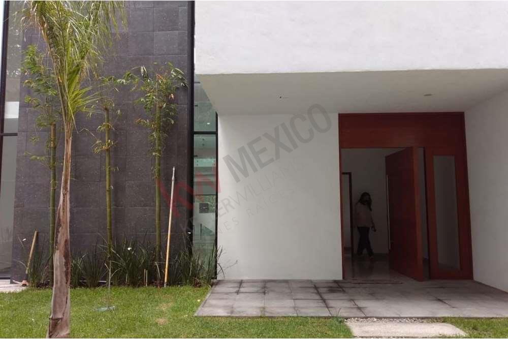 Casa nueva lista para estrenar en venta en Condado de Sayavedra