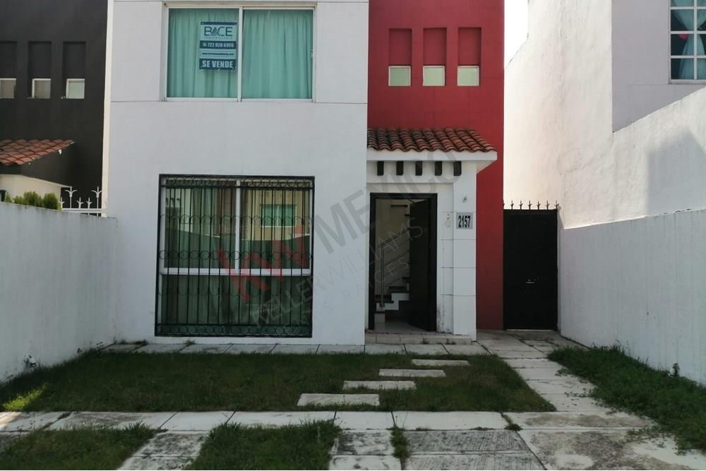 Venta de casa en el Fraccionamiento Urbano Bonanza, Metepec, Estado de  México