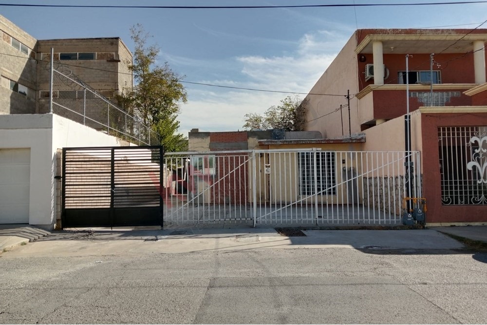 Acogedora casa de una planta cerca de rio grande mall, recién remodelada