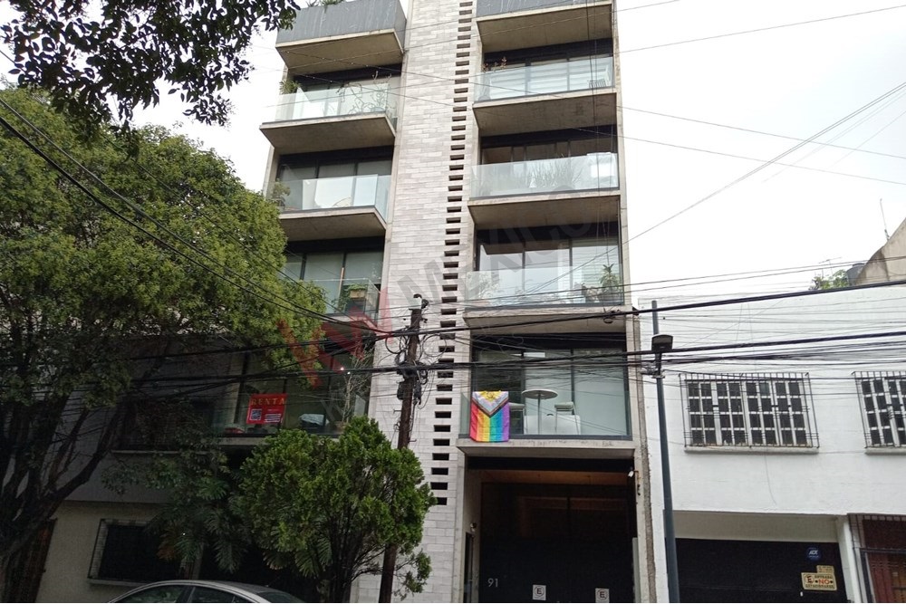 Departamento en renta Río Tigris Alcaldía Cuauhtemoc 2 recámaras, 2 baños, cocina abierta, sala comedor, área lavado y balcón