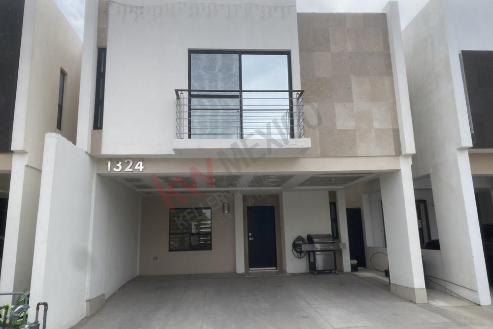 CASA EN RENTA EN CD JUAREZ AMUEBLADA SECTOR SANTA CLARA FRACC. PRIVADO