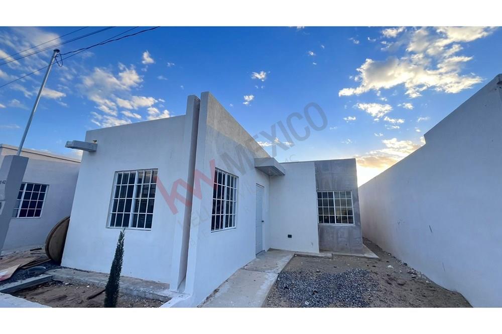 Casa de 1 piso en RENTA