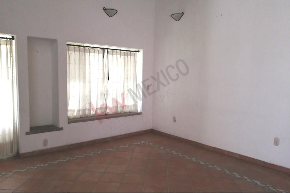 Bonita casa en venta con estilo campestre en Balvanera Polo Club, Corregidora, Querétaro