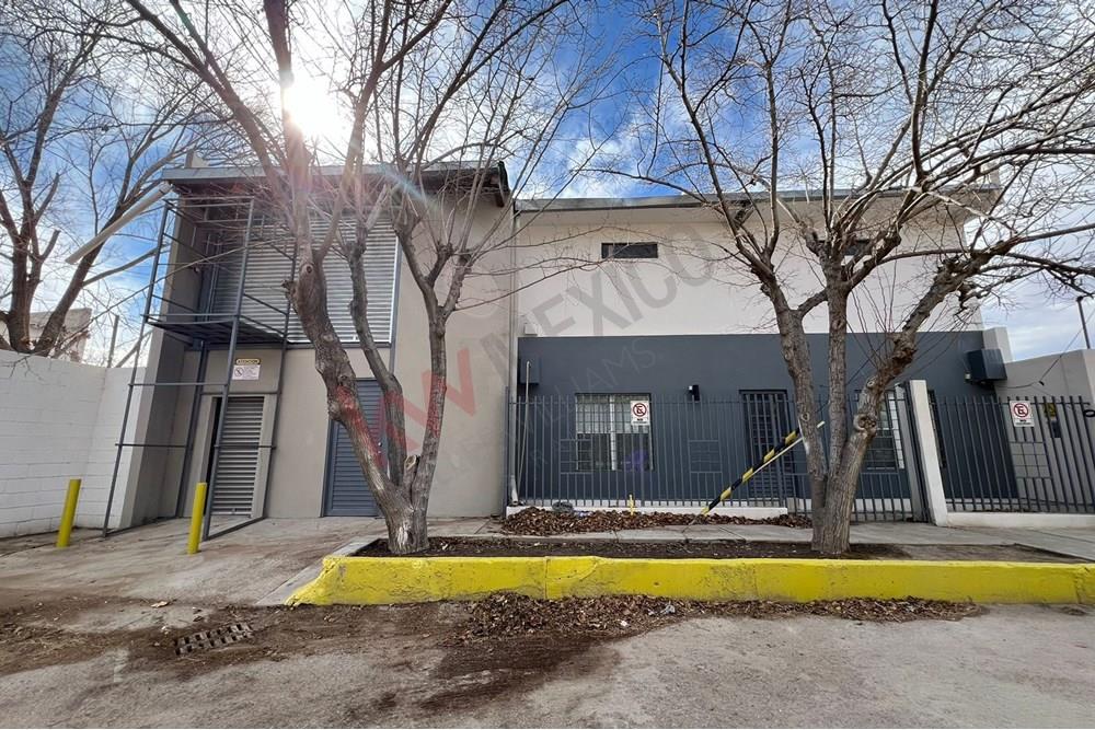 BODEGA EN RENTA ZONA AV. TOMAS FERNANDEZ CON MAXIMA SEGURIDAD