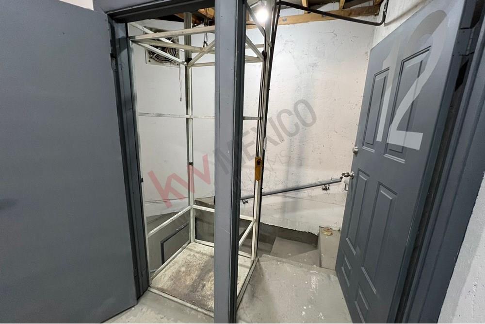 BODEGA EN RENTA ZONA AV. TOMAS FERNANDEZ CON MAXIMA SEGURIDAD