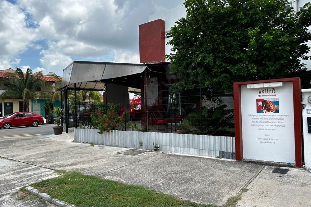 ¡Oportunidad Única! Casa con Pizzería en Funcionamiento en el Fraccionamiento de Las Américas