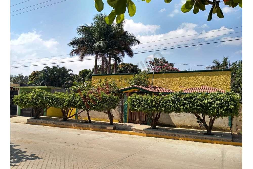 Casa en venta de una planta con 560 m2 de terreno en Cintalapa, Chiapas