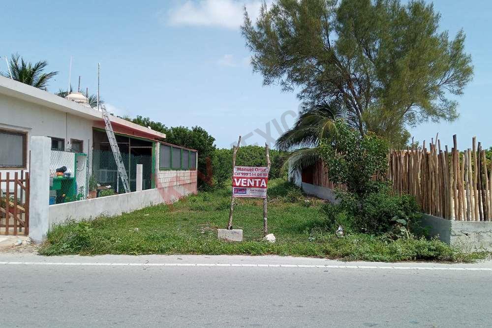 Terreno en venta cerca de la playa en Chuburná Puerto, Progreso, Yucatán