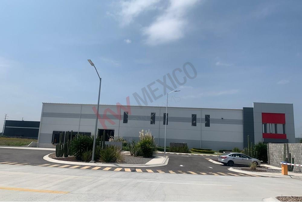 RENTA NAVE INDUSTRIAL 4945m2, CELAYA INDUSTRIAL PARK, DISPONIBILIDAD INMEDIATA,