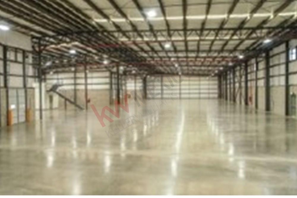 RENTA NAVE INDUSTRIAL 4945m2, CELAYA INDUSTRIAL PARK, DISPONIBILIDAD INMEDIATA,