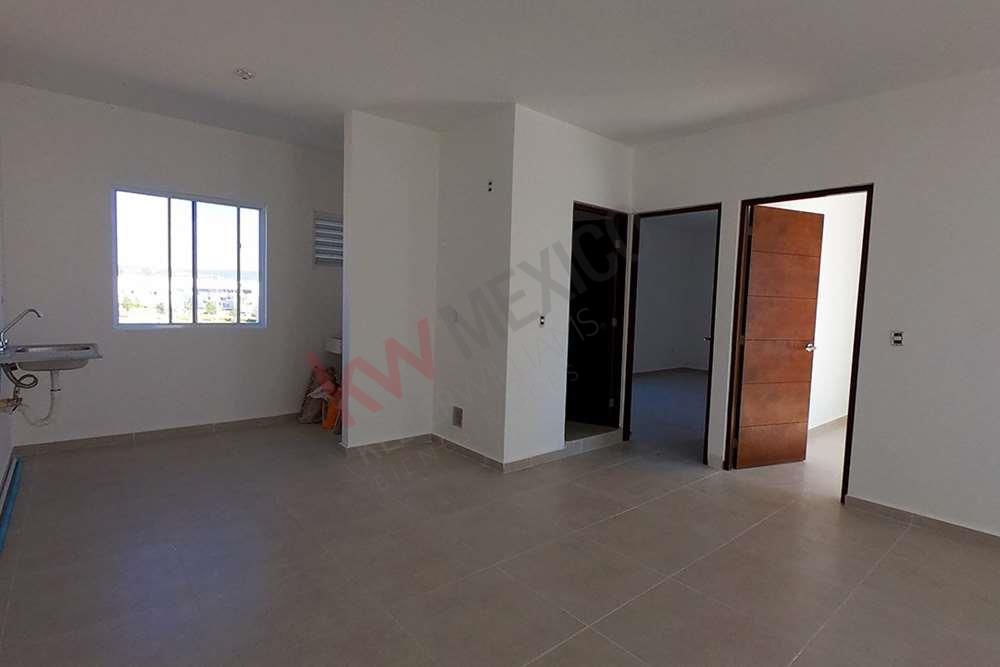 LUJOSO DEPARTAMENTO DE DOS HABITACIONES CON ROOF GARDEN DENTRO DE CONDOMINIO CERRADO EN ZONA DORADA DE QUERETARO