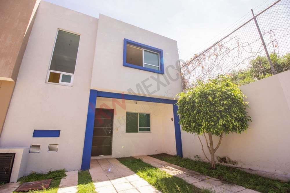 Casa en condominio en Venta en El Tigre Zapopan