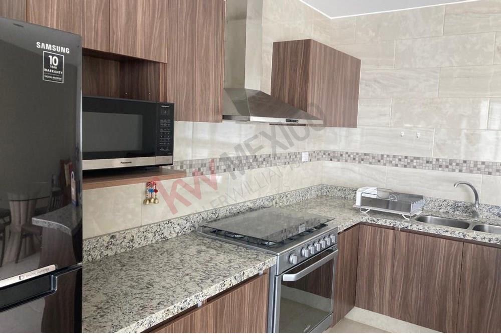 CASA EN VENTA , FRACCIONAMIENTO EL MIRADOR