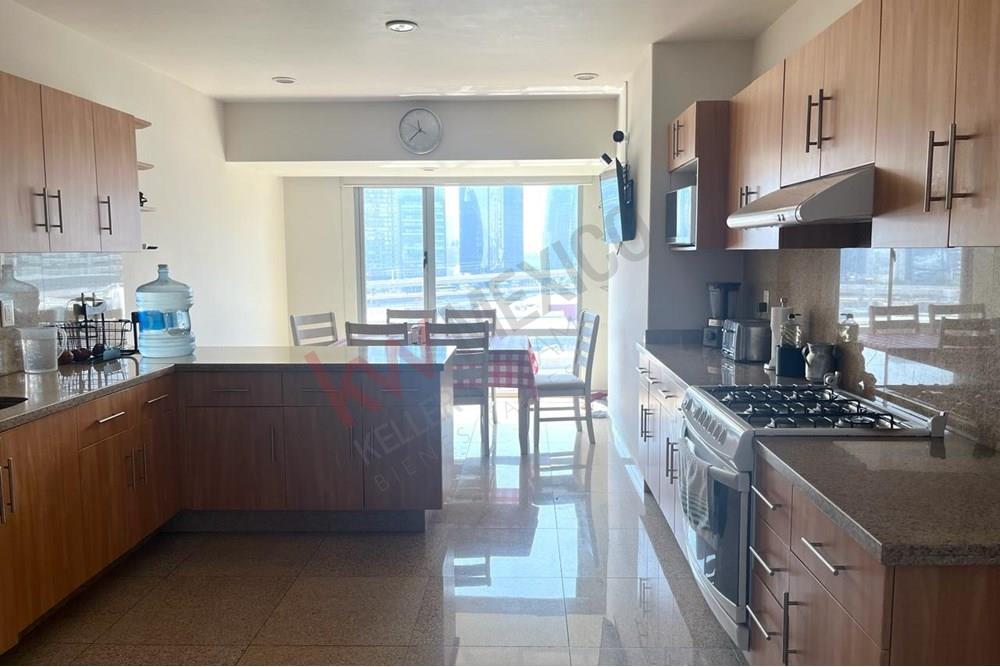 Departamento en venta con terraza en Residencial Reforma, Santa Fe