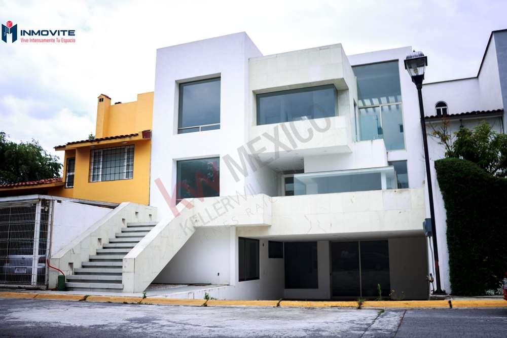 Hermosa y amplia casa en Fraccionamiento Rancho San José, Toluca Estado de México