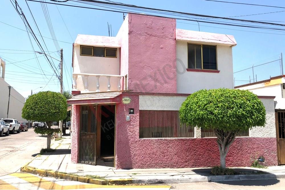 Casa en Venta excelente ubicación muy céntrica en calle abierta