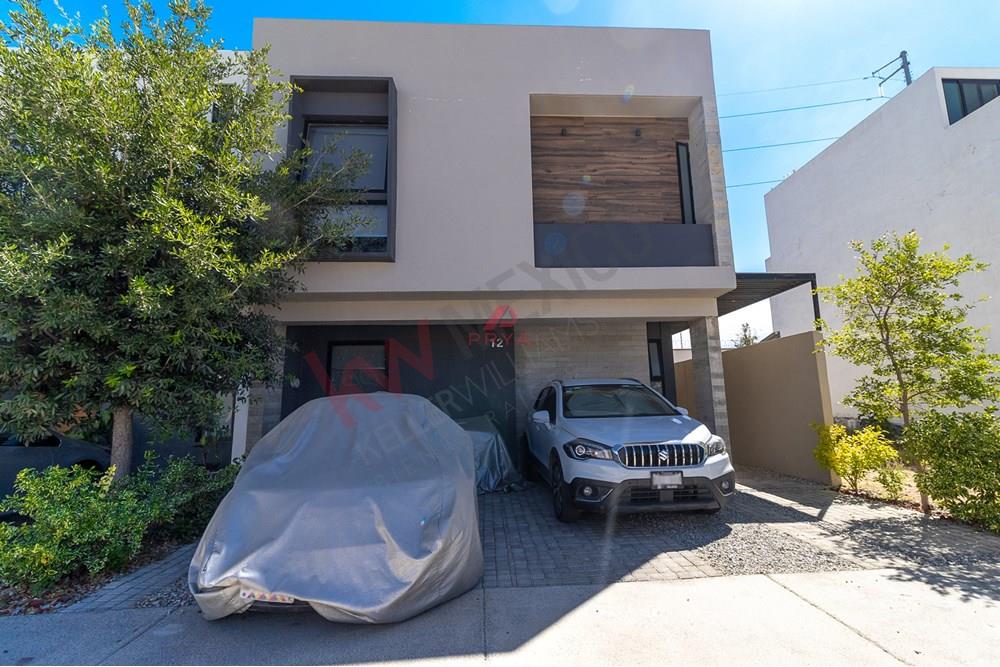 Casa en Renta en Bosques Vallarta, Zapopan Jalisco.