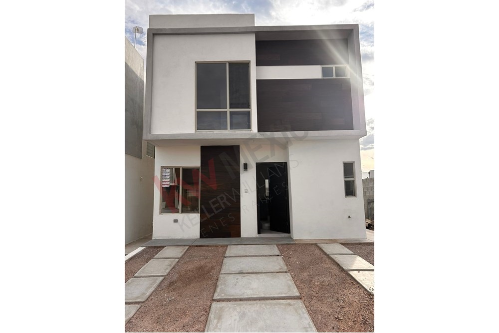 CASA EN RENTA UBICADA EN FRACCIONAMIENTO BOSQUES DE ALTEA AL NORTE DE LA CIUDAD