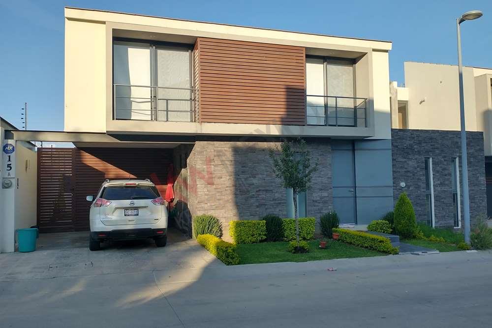 Casa en Condominio - Venta -Lomas del Molino II-Calzada del Molino 402- Guanajuato, Mexico, 37138