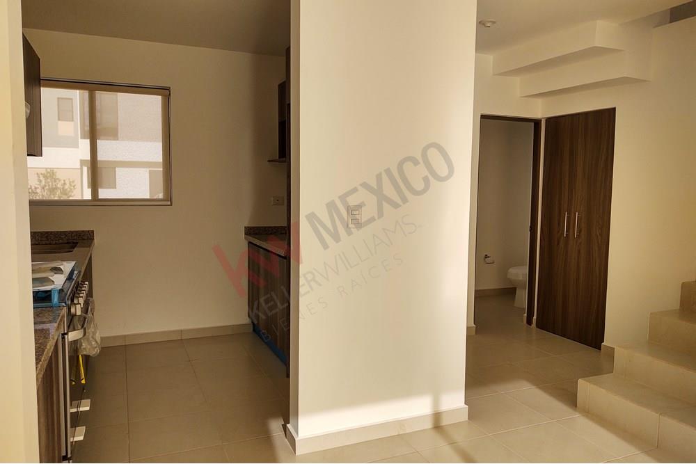 'Oportunidad de Inversión: Espectacular Casa en Venta en Zakia, El Marqués'