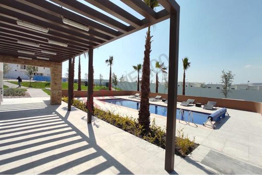 'Oportunidad de Inversión: Espectacular Casa en Venta en Zakia, El Marqués'