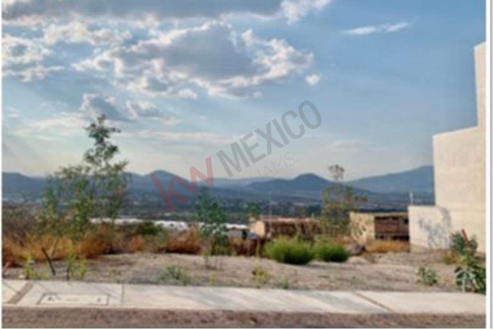 Terreno en Venta Querétaro Zibatá , extraordinaria vista al valle y campo de Golf