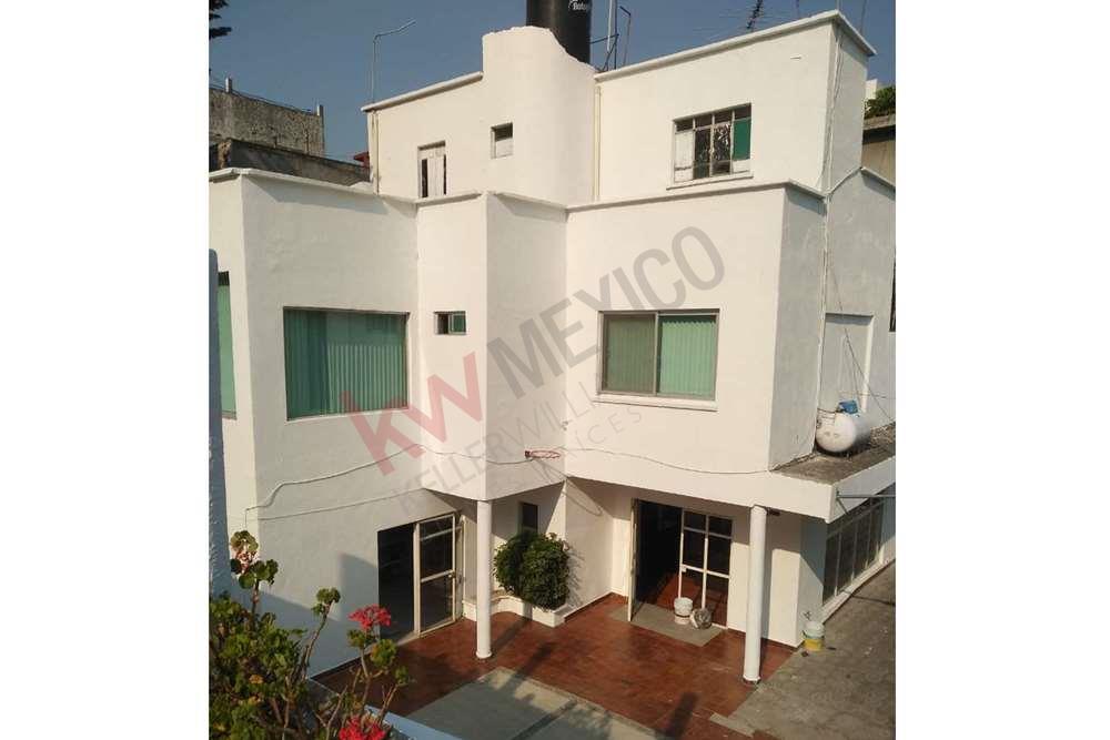 Casa con uso de suelo mixto en venta Col. Narvarte Poniente cerca de  Hospital Mag Gregor