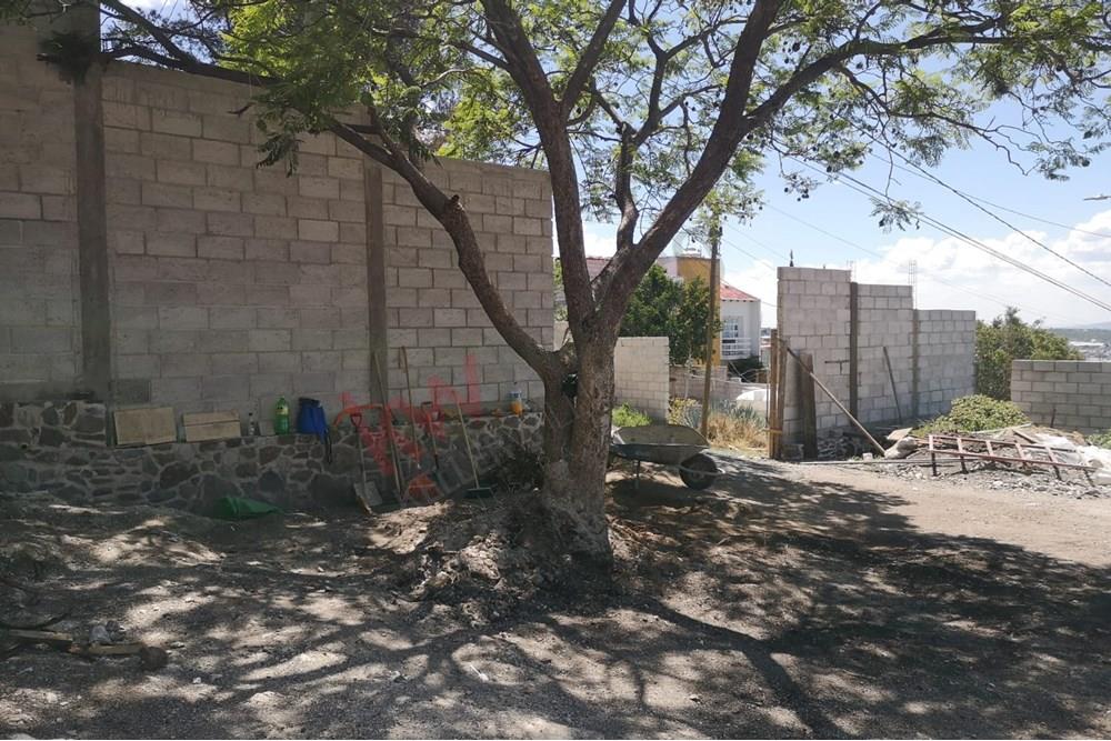 Terreno en venta Santa Barbara 1ra. Sección Corregidora 488 metros . CG