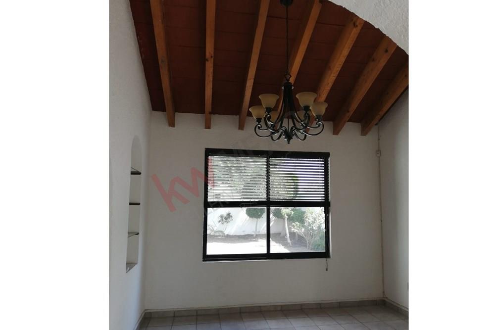 Casa en Renta en Juriquilla con excelente ubicación