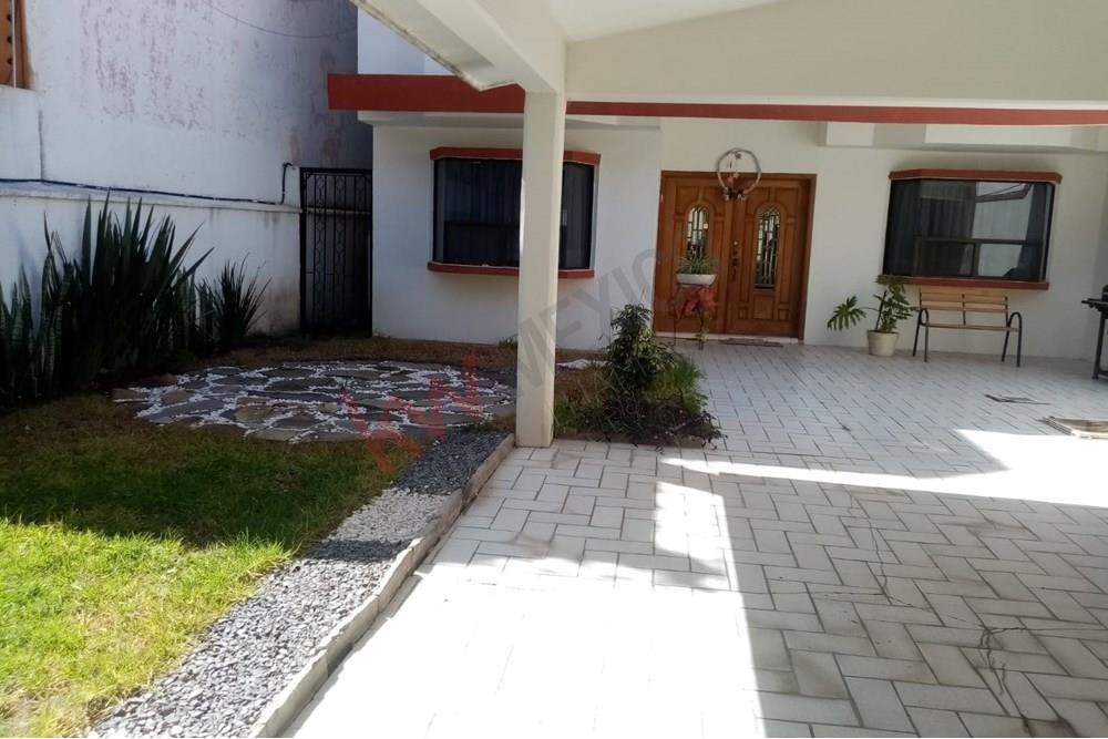 CASA EN RENTA EN QUERÉTARO - VIVE UNA EXPERIENCIA ÚNICA