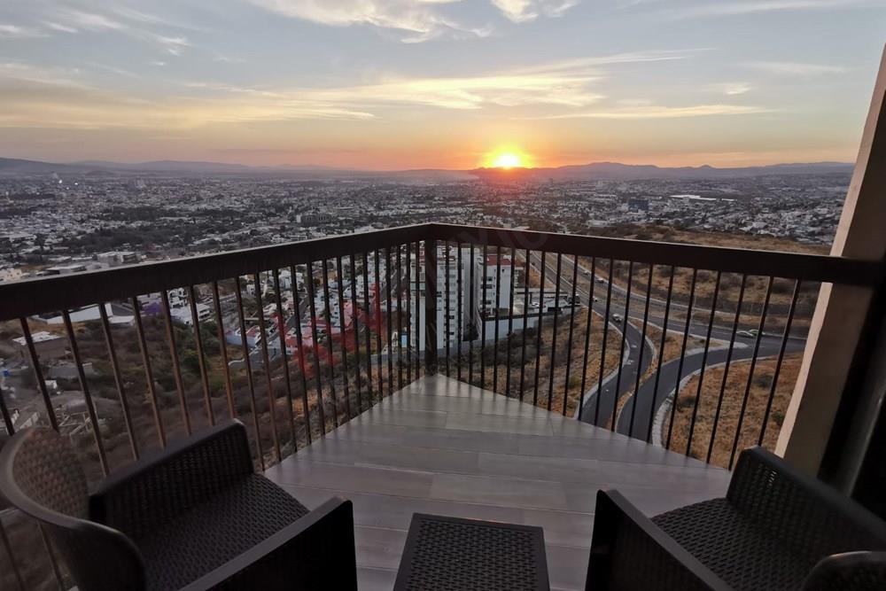 Departamento amueblado en renta y venta en el Campanario, con vista espectacular!