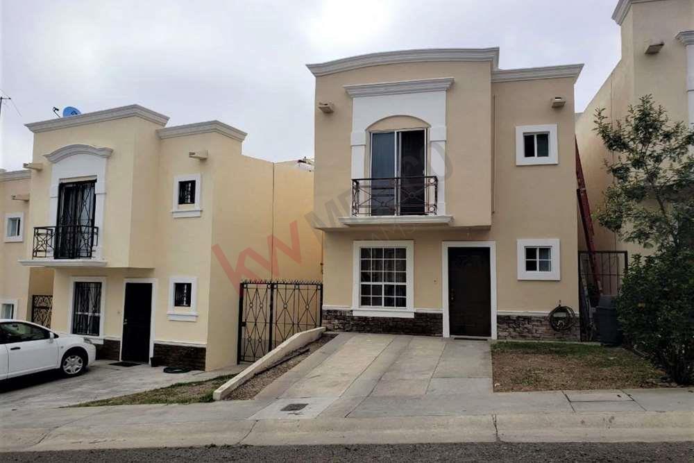 AMPLIA CASA EN VERONA RESIDENCIAL