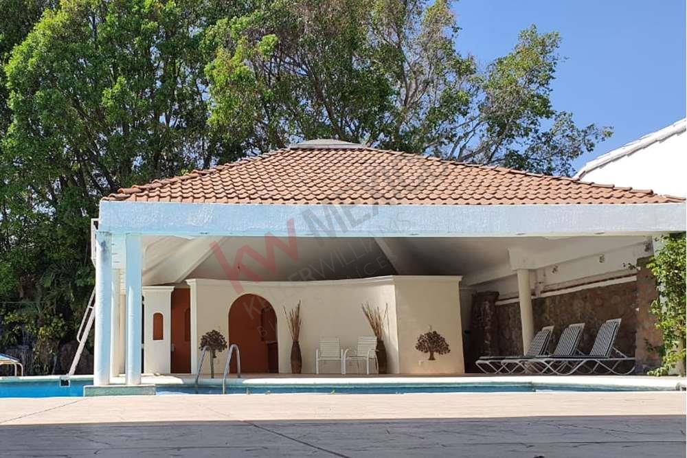 Casas en Venta en Cuernavaca, Casas con alberca en Cuernavaca, Casas en  Venta en Vista Hermosa