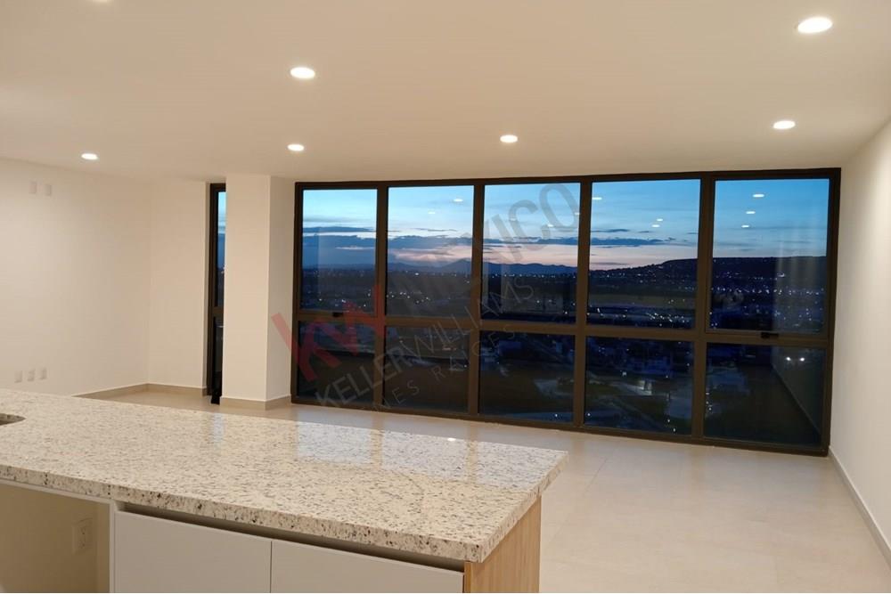 DEPARTAMENTO EN VENTA BELLÍSIMO MUY BIEN UBICADO EN FRAY JUNIPERO SERRA FRENTE A PLAZA PASEO QUERETARO