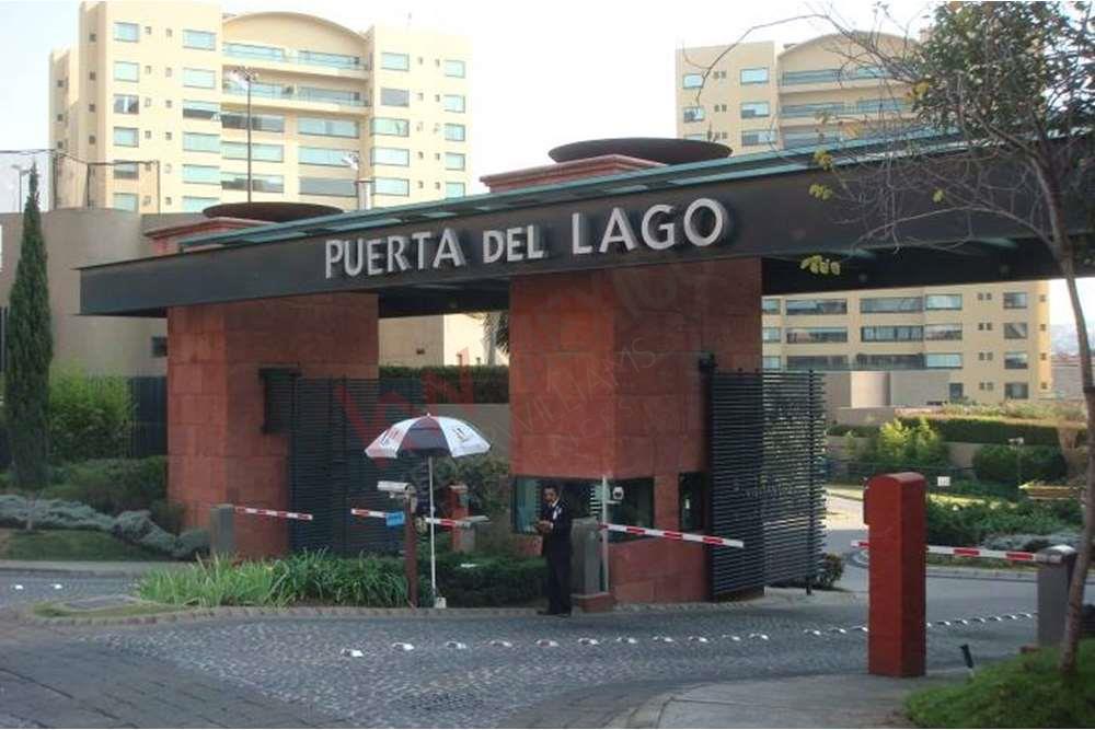 Renta departamento PH con terraza en  Puerta del Lago, Interlomas
