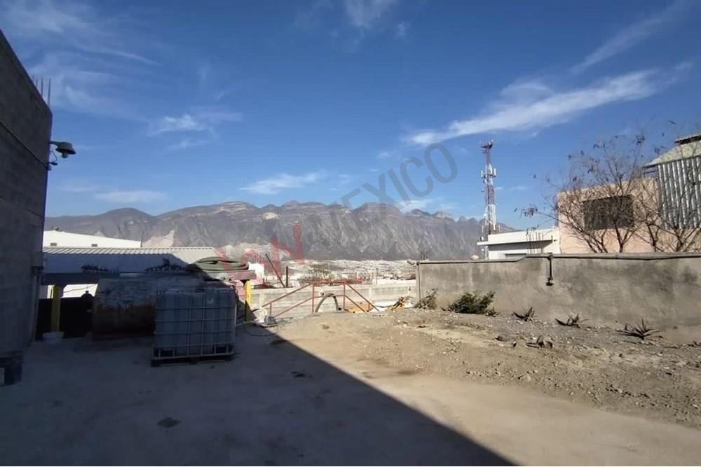 TERRENO INDUSTRIAL  EN VENTA SANTA CATARINA