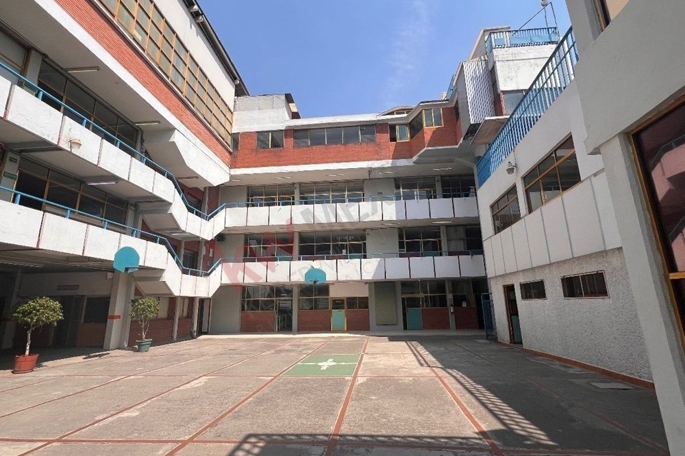 COLEGIO EN VENTA PLUTARCO, IZTACCIHUATL SUR, IZTACALCO.