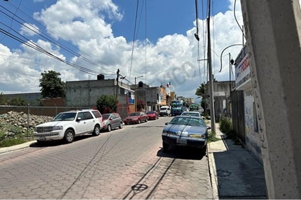 Inversión Inmobiliaria de Excelencia en Chiautempan Centro: Terreno Estratégico con Infraestructura y Potencial Ilimitado