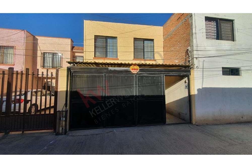 Casa en VENTA en Fraccionamiento TECNOLOGICO, a unas cuadras de Av. Morales Saucito y Muñoz, S.L.P. $1,980,000.00