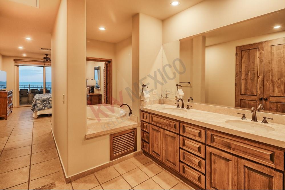 Beautiful Luxury Condo for Sale at Bella Sirena Resort Unit C601