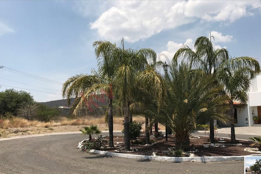 Terreno en venta en Real de Juriquilla con muy buena ubicación T34 Excelente oportunidad de inversión